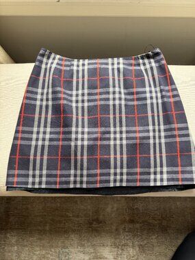 Vintage blue burberry skirt